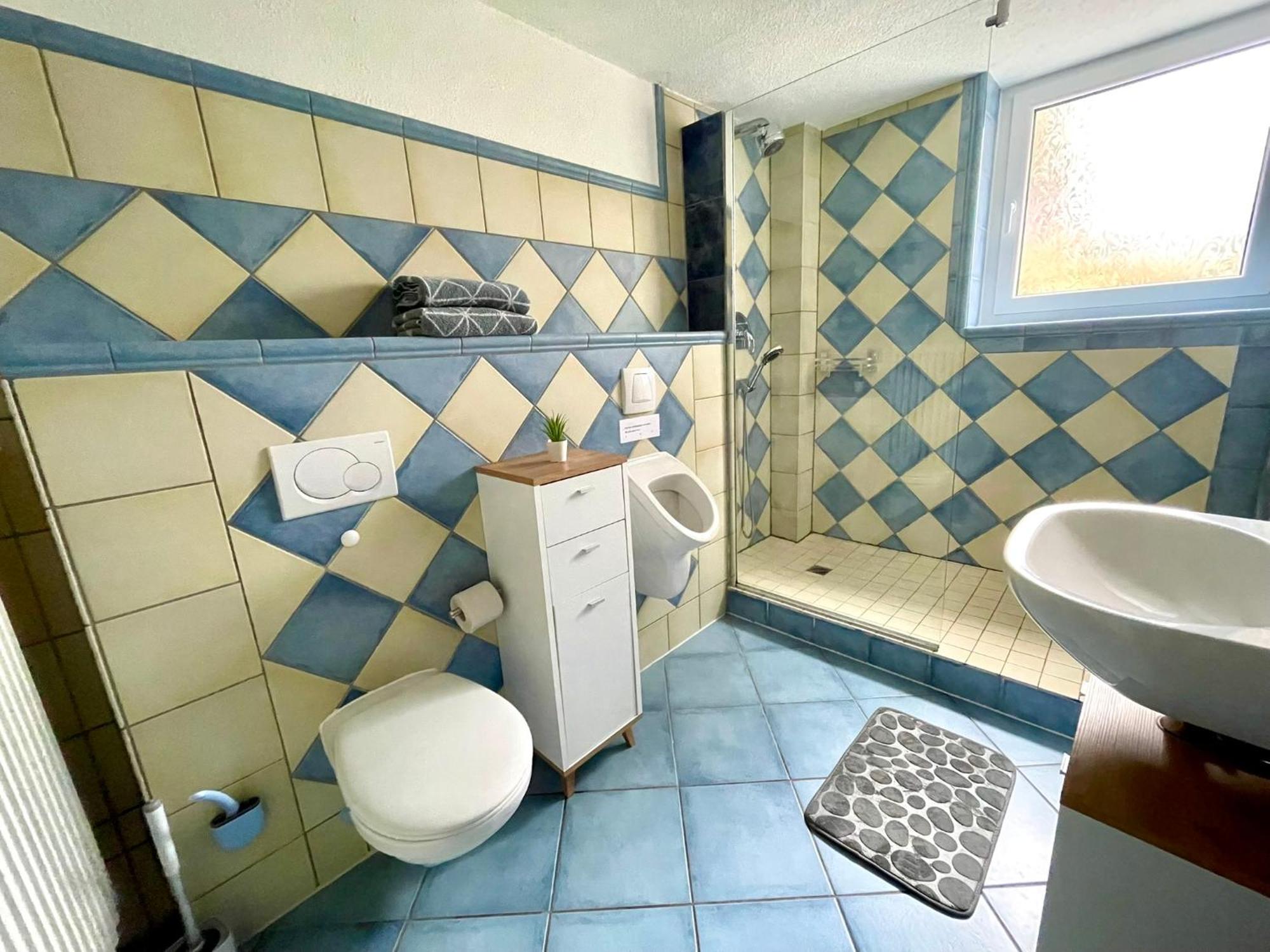 Kleine Auszeit Ferienwohnung Nahe Bosenbergklinik Mit Parkplatz, Haustiere Willkommen Sankt Wendel Exterior foto