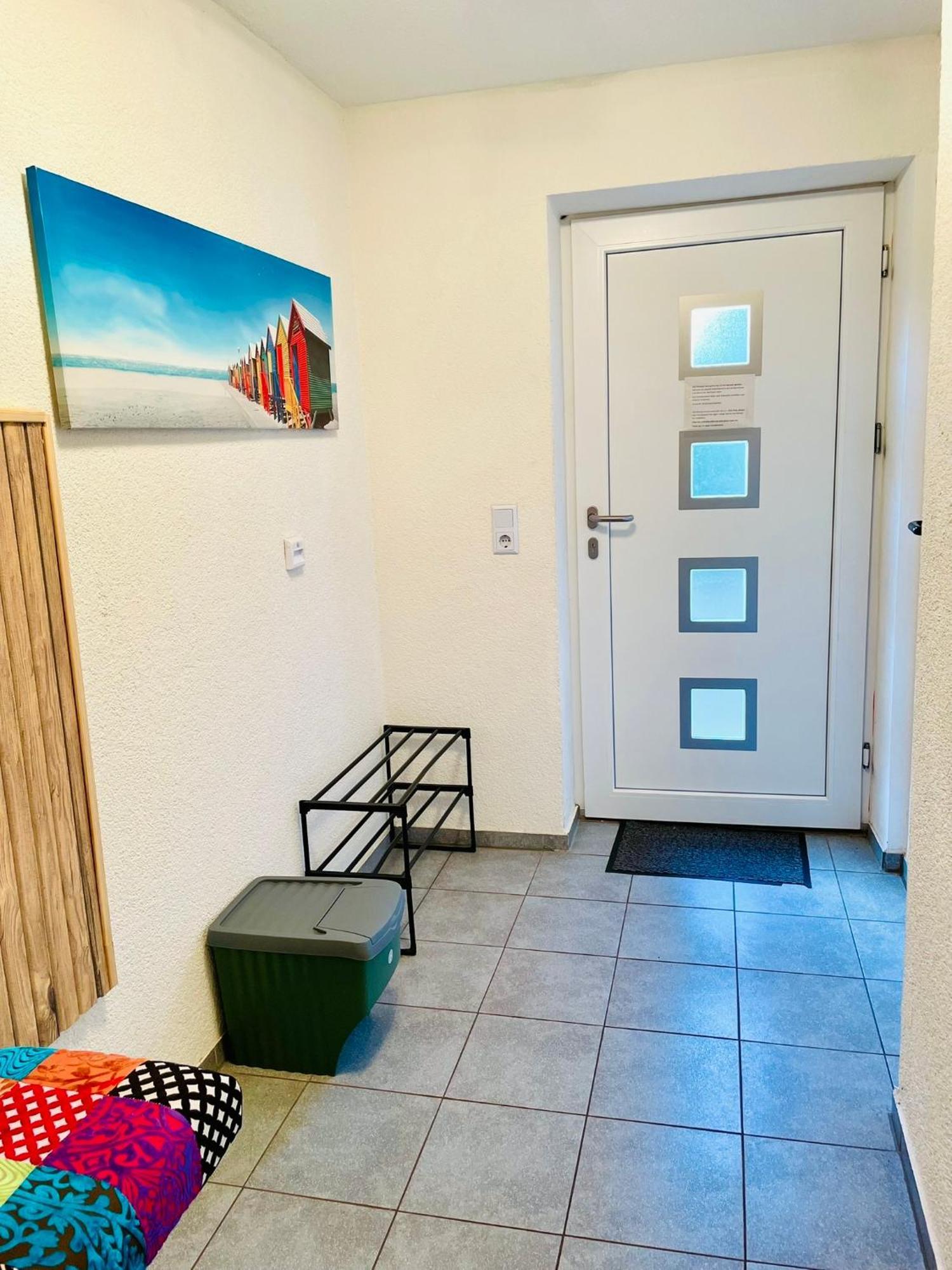 Kleine Auszeit Ferienwohnung Nahe Bosenbergklinik Mit Parkplatz, Haustiere Willkommen Sankt Wendel Exterior foto