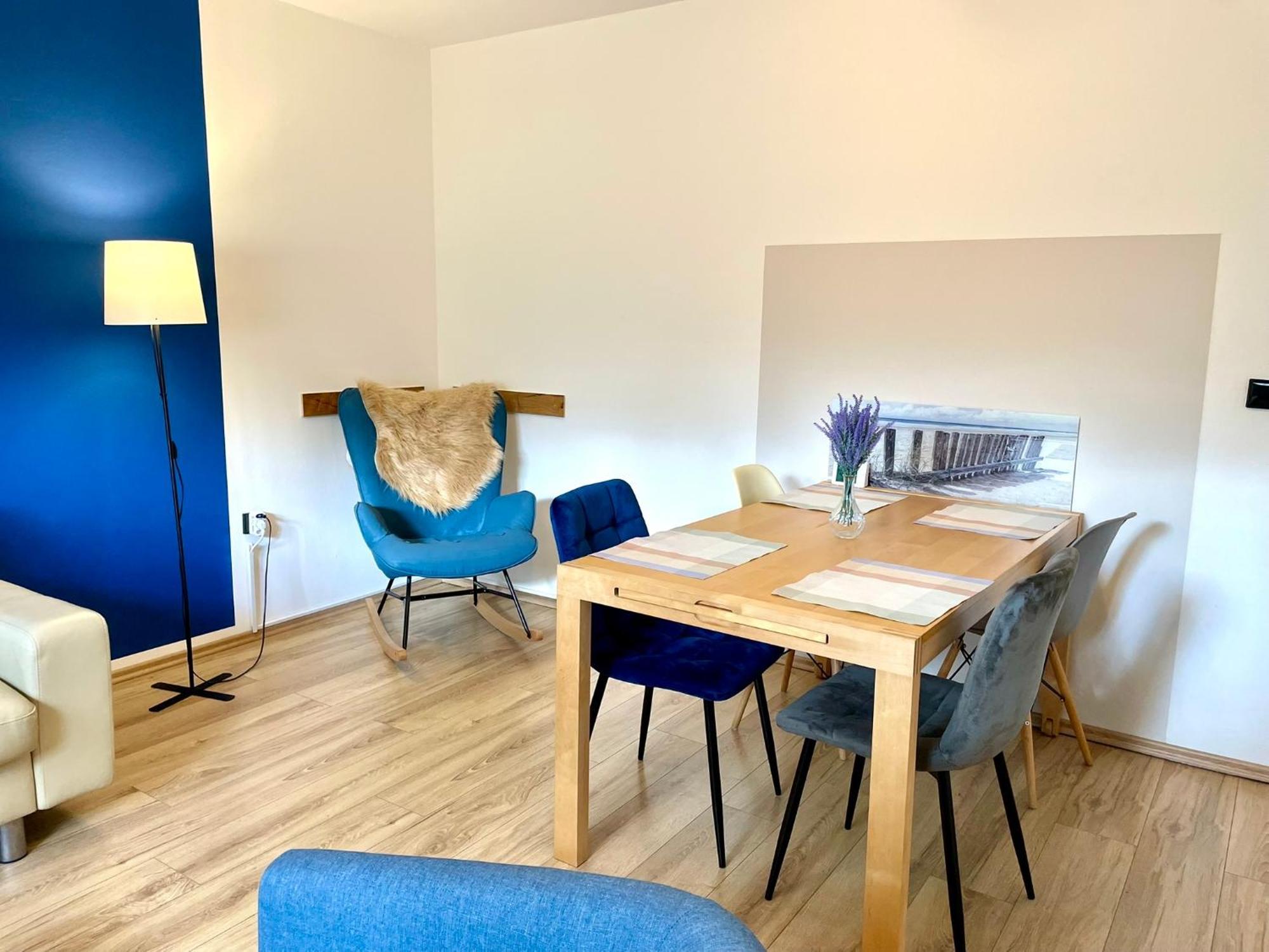 Kleine Auszeit Ferienwohnung Nahe Bosenbergklinik Mit Parkplatz, Haustiere Willkommen Sankt Wendel Exterior foto